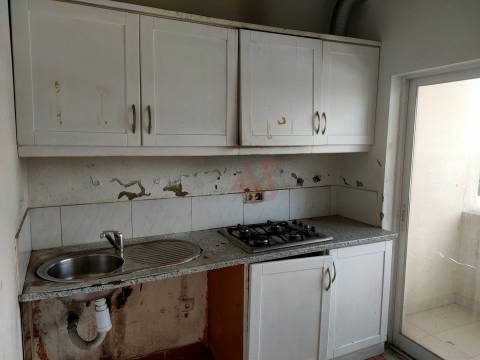 Loja com 332,6 m2, em Albufeira &#124; a 10 minutos da praia &#124; Inserido no Edifício Albufeira Parque