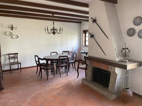 Moradia Geminada T3 em Lagares, Felgueiras