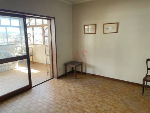 Moradia Geminada T3 em Lagares, Felgueiras