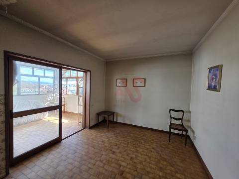 Moradia Geminada T3 em Lagares, Felgueiras