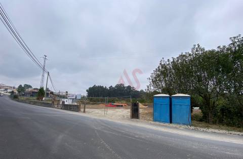 Terreno de Construção com 3.864 m2 em Nogueira , Lousada