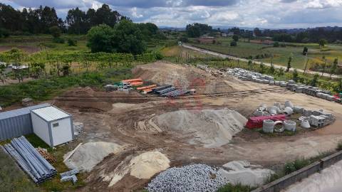 Terreno de Construção com 3.864 m2 em Nogueira , Lousada