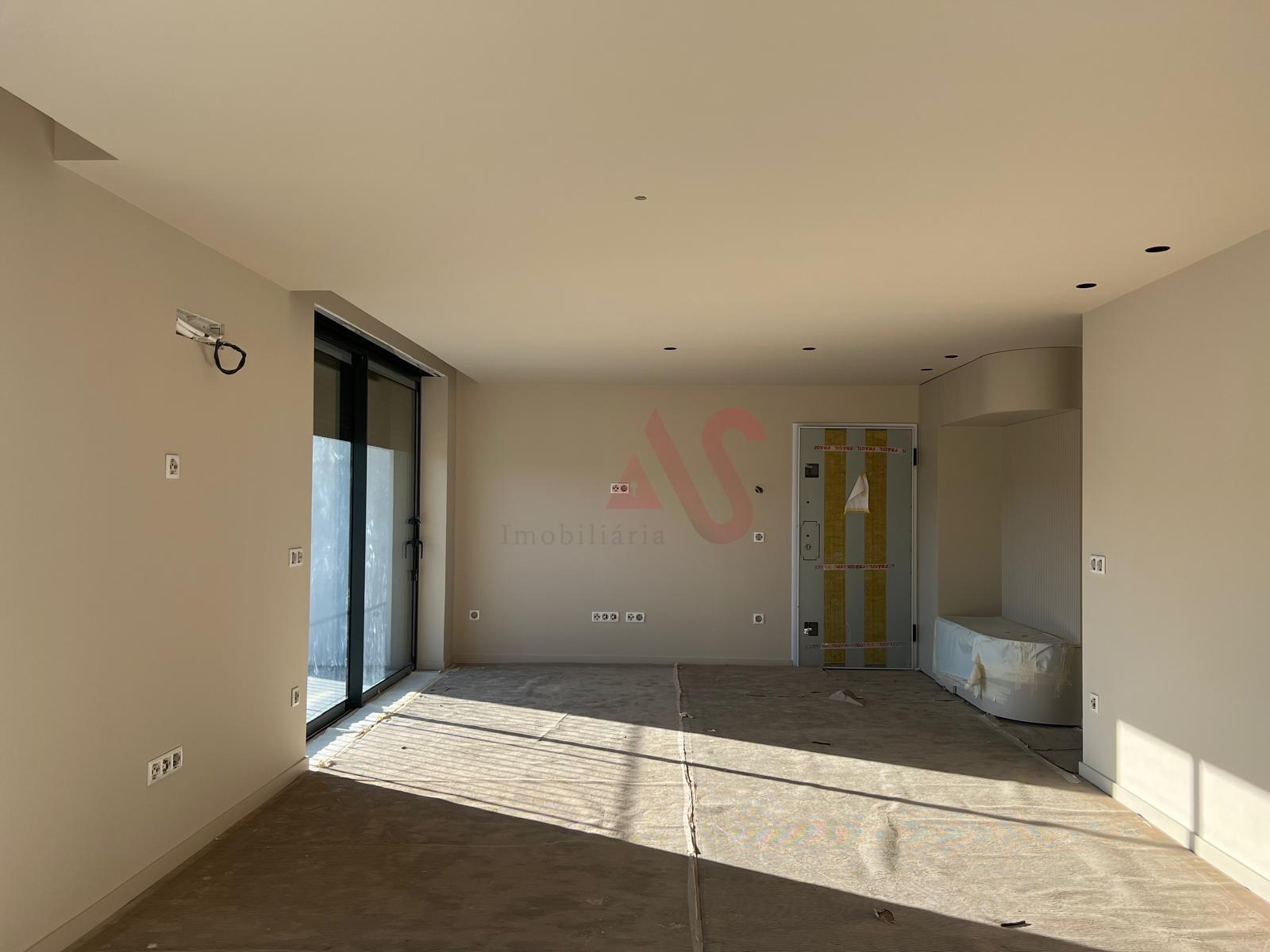 Apartamento T3 no Centro de Paços de Ferreira