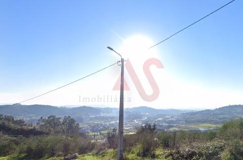 Terreno para construção com 3.850 m2 em Figueiras e Covas, Lousada