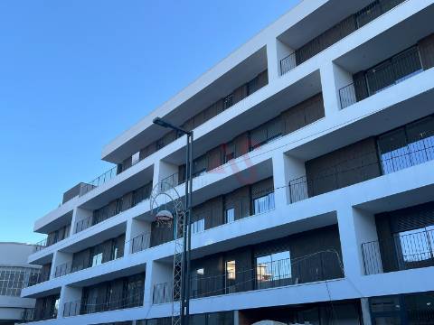 Apartamento T3+Box no Centro de Paços de Ferreira