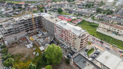 Apartamento T1 no Centro de Felgueiras com Arrecadação &#124; 4.º Andar com Elevador