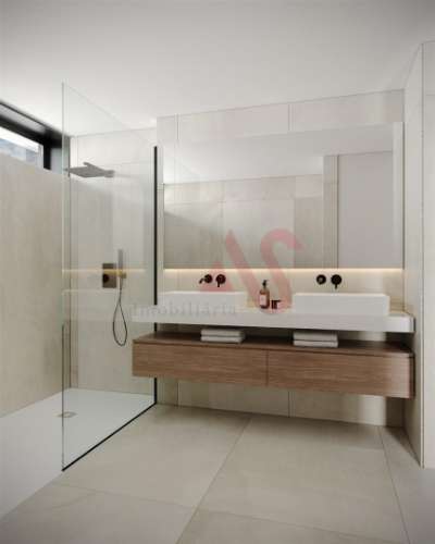 Moradia T3 em construção em Santa Eulália, Vizela