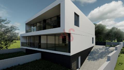 Terreno com 360m² e Projeto Aprovado em Vilela, Paredes