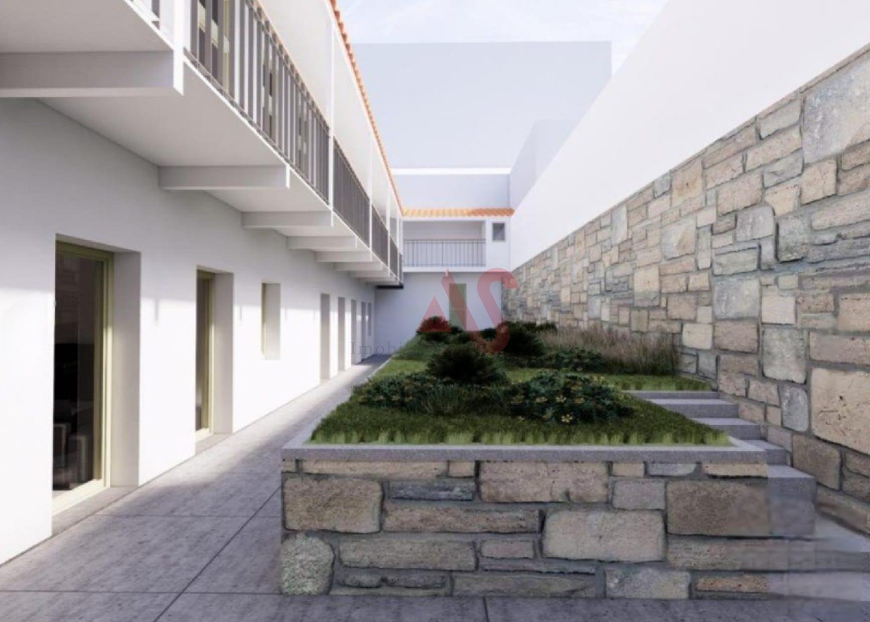 Apartamento T1 com Mezzanine – Em frente à Estação das Devesas, Vila Nova de Gaia