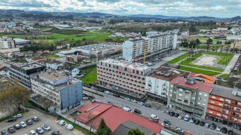 Loja Comercial com 100.20 m² no Empreendimento Vila Mauri – Felgueiras