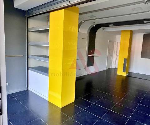 Loja para Arrendamento com 45,60 m² – Braga (São Vicente)