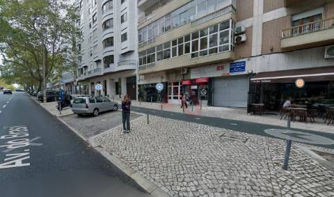 Loja Comercial com 525 m² na Avenida do Brasil, Lisboa