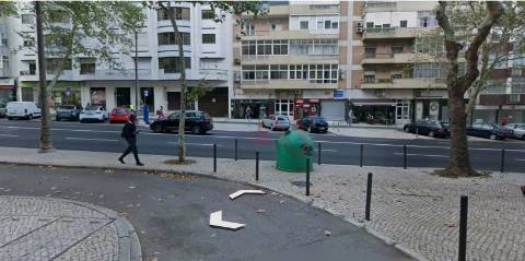 Loja Comercial com 100 m² na Avenida do Brasil, Lisboa