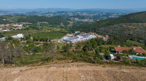 Terreno Rústico com 3.250 m² com Projeto Aprovado em Idães, Felgueiras