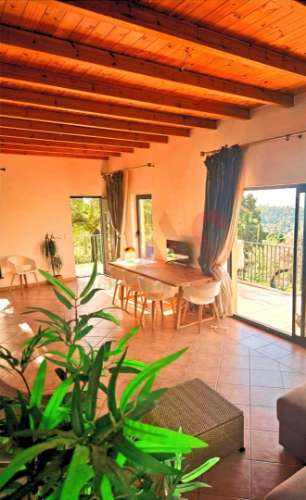 Moradia T5 com Vista Panorâmica sobre o Mar e a Serra – Entre Caldas de Monchique e Monchique