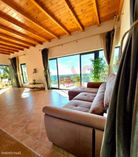 Moradia T5 com Vista Panorâmica sobre o Mar e a Serra – Entre Caldas de Monchique e Monchique