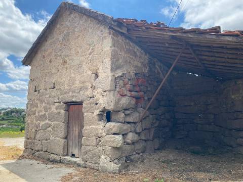 Quintinha com 26.155 m²  em Silvares Lousada