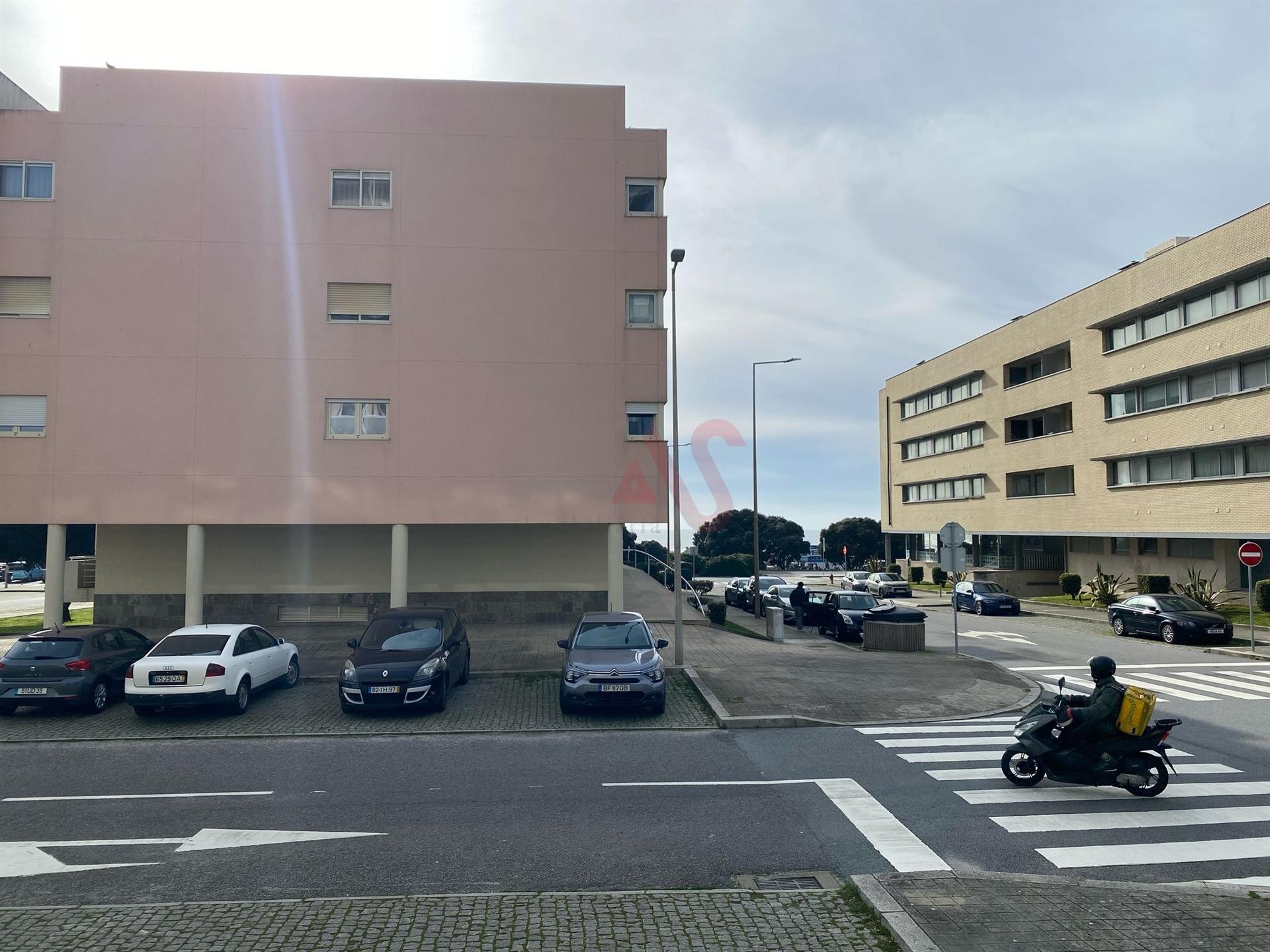 Apartamento T1 na 2ª linha do mar em Lec&#807;a de Palmeira