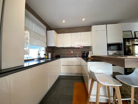 Apartamento T1 na 2ª linha do mar em Lec&#807;a de Palmeira