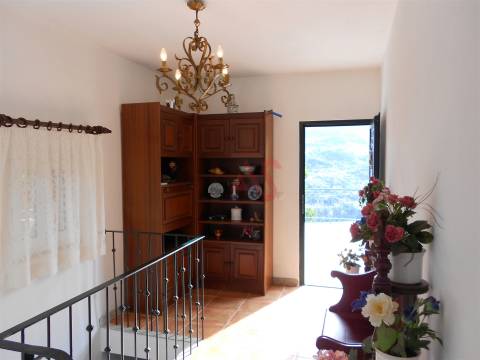 Quinta com Piscina - T4, em Marco de Canaveses