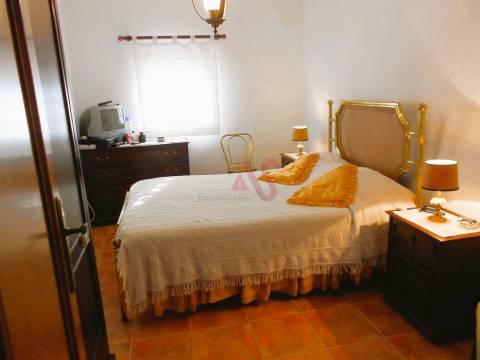 Quinta com Piscina - T4, em Marco de Canaveses