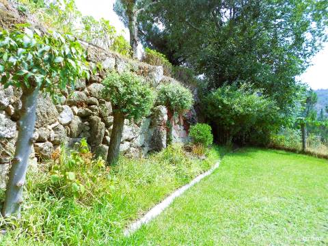 Quinta com Piscina - T4, em Marco de Canaveses