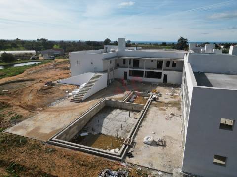 Quinta Ilha da Madeira, com Hotel Rural na Guia em Albufeira