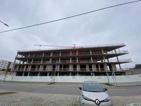 Apartamento T2 no Empreendimento EDIFÍCIO TNPRAÇA em Lousada