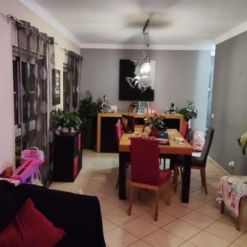 Moradia em Banda T4 com Piscina em Almancil, Loulé