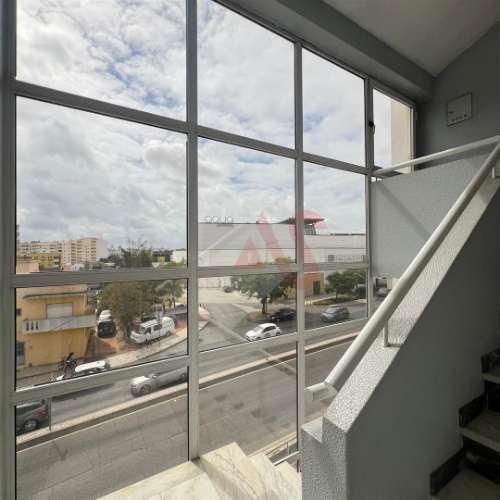 Apartamento T2 Remodelado – Pronto a Habitar em Portimão