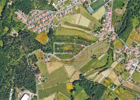 Moradia T3 em Banda no Empreendimento – Villa 48 em Palmeira, Braga com piscina