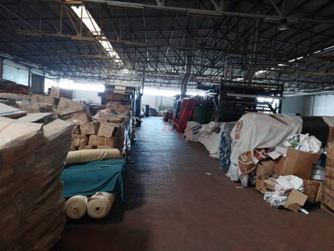 Armazém Industrial com 16.317,70 m² em Vila das Aves, Santo Tirso