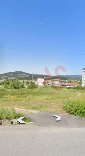 Terreno para Construção com 39.212 m² em Gondar, Guimarães