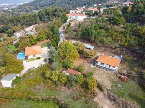 Quintinha com 12.770 m² em Barrosas - Santo Estêvão, Lousada