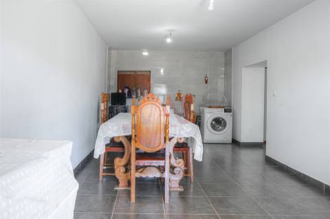 Moradia T3 em Serzedo, Guimarães