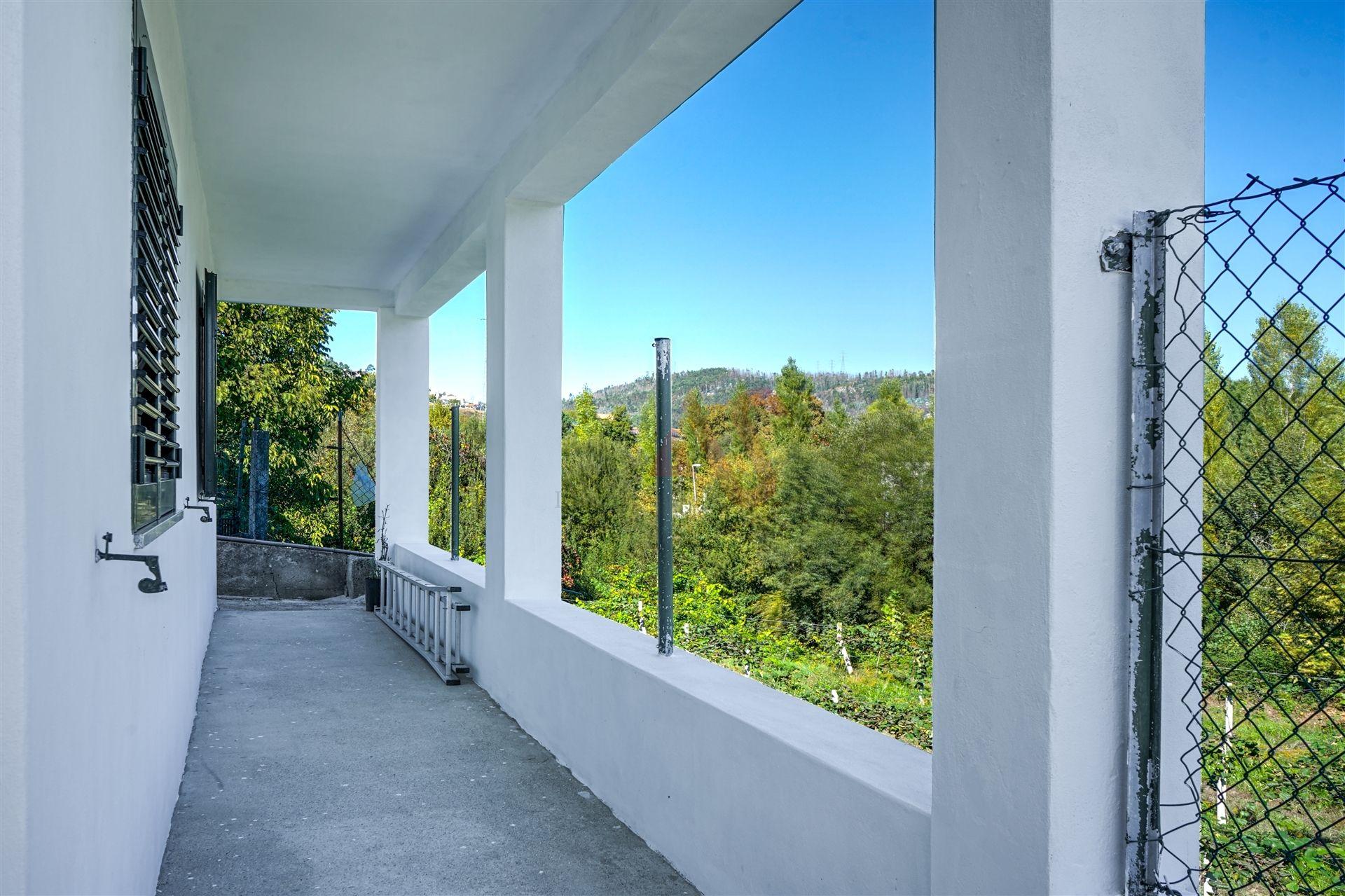 Moradia T3 em Serzedo, Guimarães