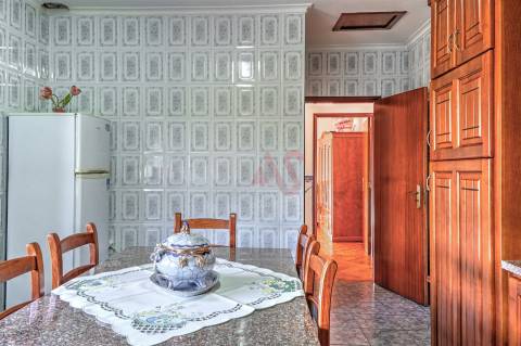 Moradia T3 em Serzedo, Guimarães