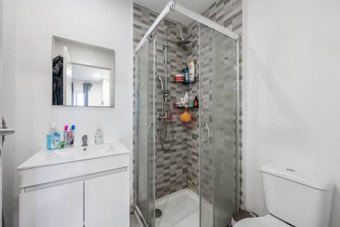 Prédio para Investimento composto por 3 T0 e 1 T1 | Rua Francisco Agra – Guimarães