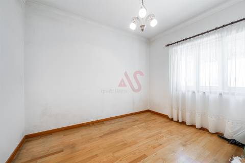 Moradia T5 com Vista Deslumbrante sobre a Cidade de Vizela