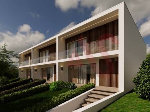 Moradia T3 em Banda em construção - Ordem, Lousada