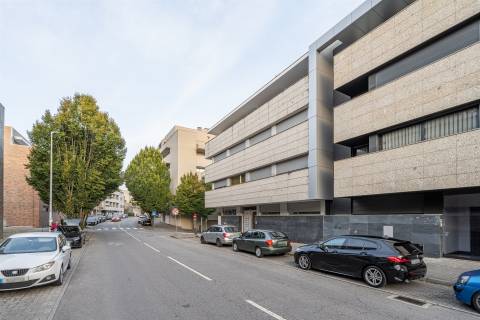 Apartamento T1 em Oliveira do Castelo, Guimarães