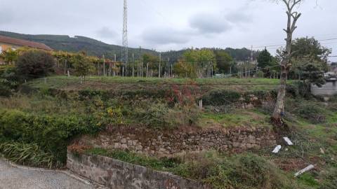 Terreno de construção com 2.800 m² em Sousela, Lousada