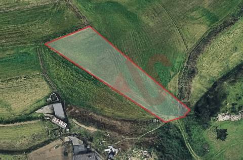 Terreno Agrícola com 1.840 m² em Silvares, Lousada