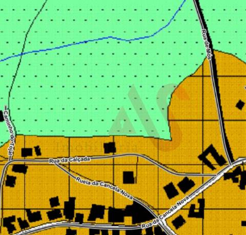 Terreno Agrícola com 1.840 m² em Silvares, Lousada
