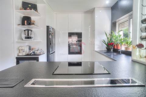 Moradia Térrea T3 com piscina em Moreira de Cónegos, Guimarães