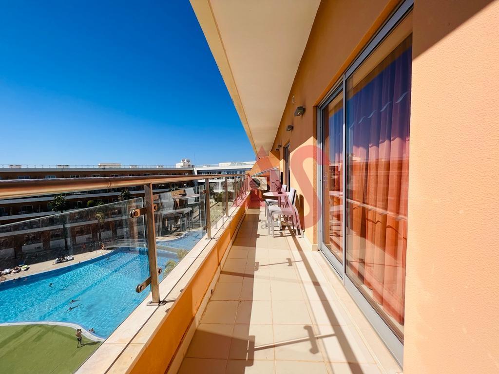 Apartamento T2 Mobilado com 2 Piscinas inserido no Hotel Balaia Atlântico