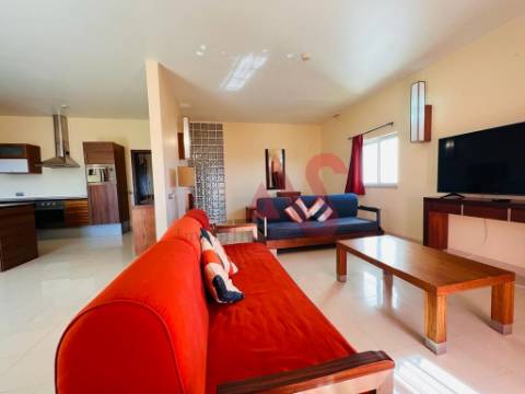 Apartamento T2 Mobilado com 2 Piscinas inserido no Hotel Balaia Atlântico