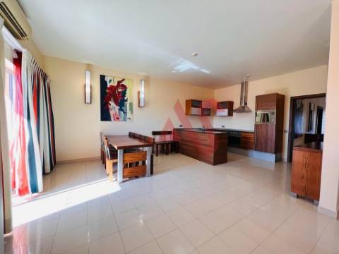 Apartamento T2 Mobilado com 2 Piscinas inserido no Hotel Balaia Atlântico