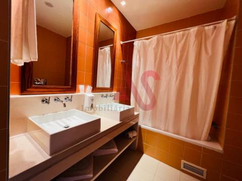 Apartamento T2 Mobilado com 2 Piscinas inserido no Hotel Balaia Atlântico