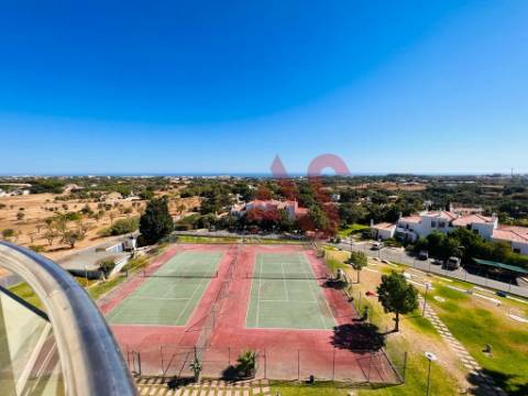 Apartamento T2 Mobilado com 2 Piscinas inserido no Hotel Balaia Atlântico